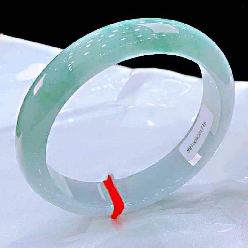 Lighting & Home Decor Studio Photos - Myanmar , Natural Ice Jadeite for