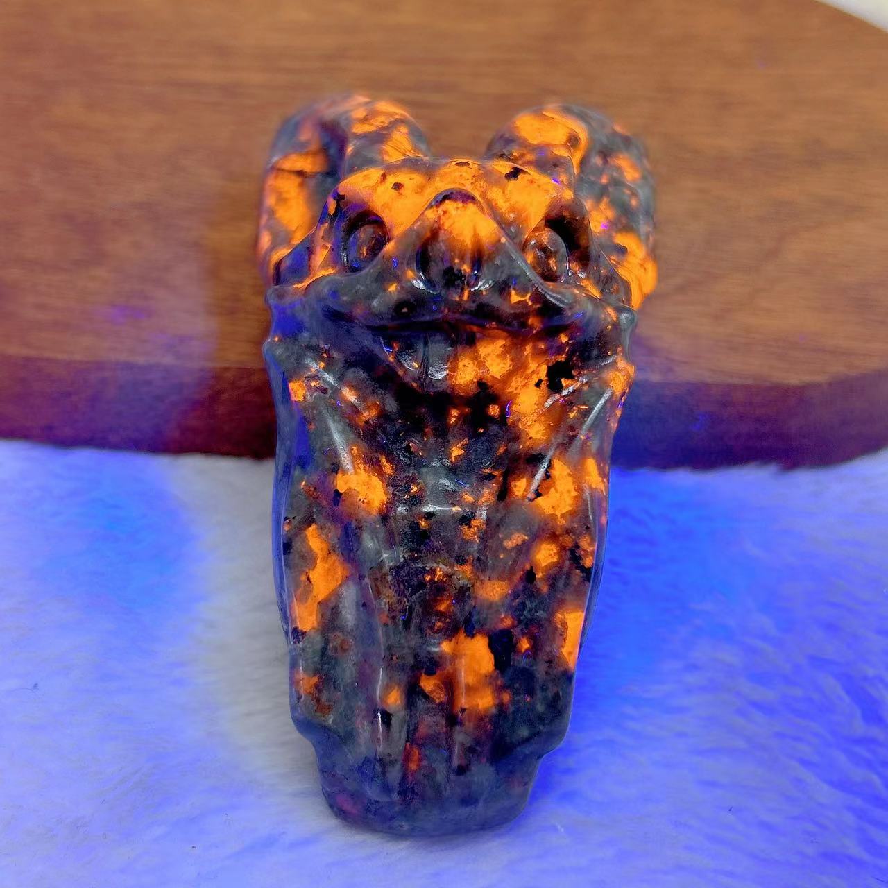 Natural Crystal Yooperlite Bat - Lighting Effect Home Decor review and price
